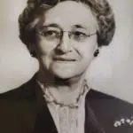 Ella Krinkie, Founder